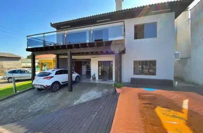 Sobrado bem localizado a venda no centro de xangri-lá.
