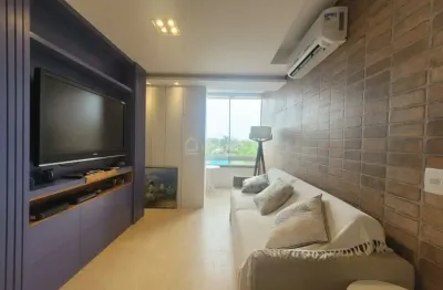 Apartamento com dois dormitórios localizado na avenida central de atlântida.