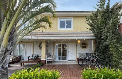 Casa em condomínio fechado com 4 quartos à venda na Avenida Paraguassu, 20, Centro, Xangri-Lá