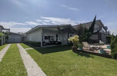 Casa com 4 quartos à venda na Tinguassu, 258, Atlântida, Xangri-Lá