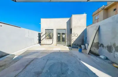 Casa com 2 quartos à venda na Rua Quatrovem Viver, 325, Canjica (Terra Preta), Mairiporã
