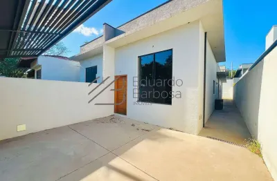 Casa com 3 quartos à venda na Rua dos Crisântemos, 210, Jardim dos Pinheiros, Atibaia