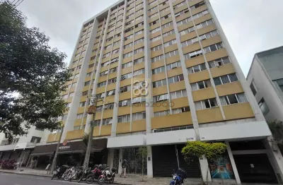 Apartamento - R Comendador Macedo, 324 - Centro - Curitiba - PR