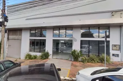 Ponto comercial com 8 salas para alugar na Rua Fernando Abott, Centro, Santa Cruz do Sul