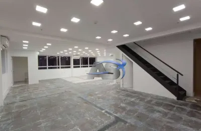 Conjunto no itaim bibi 200m² duplex com 5 vagas prédio novo!