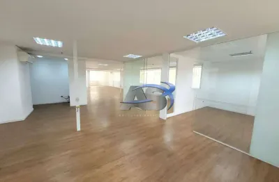 Conjunto comercial na vila nova conceição com 196m² com 4 vagas