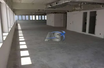 Andar corporativo na faria lima com 797,42m² em vão livre com 12 vagas