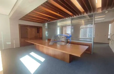 Andar corporativo no itaim bibi - alto padrão 218m²  c/ 6 vagas