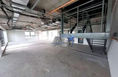 Cobertura comercial triplex com 830m² , linda vista para o jockey clube e jardins, com vagas