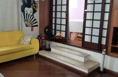 Casa com 4 quartos à venda na rua antônio latorre, 465, vila viotto, jundiaí, 300 m2 por r$ 1.060.000