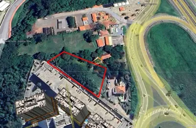 Casa comercial com 1 sala para alugar na avenida marginal sul da via anhanguera, 75, distrito industrial, jundiaí, 2200 m2 por r$ 3.000