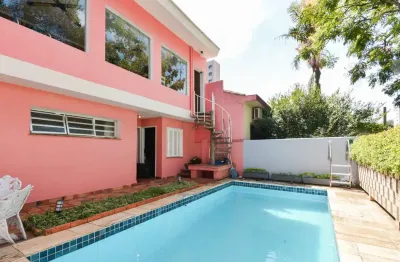 Deslumbrante casa tipo para venda em jardim da glória com 3 quartos, sendo 1 suíte, 250m²