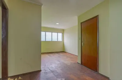 Confortável apartamento tipo para venda em centro com 3 quartos, 82m²