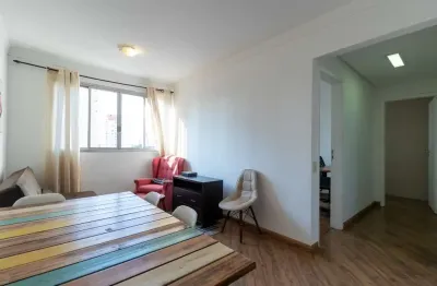 Agradável apartamento tipo para venda em saúde com 2 quartos, sendo 1 suíte, 68m²