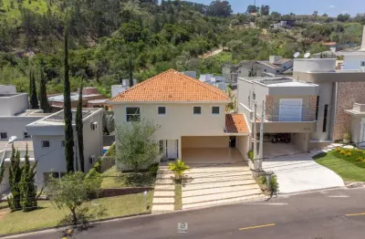 Casa no condomínio condomínio villaggio di verona para venda com 4 quartos, sendo 4 suítes, 250m²