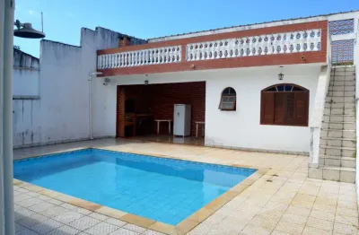 Aconchegante casa tipo para venda em gaivota (praia) com 3 quartos, sendo 1 suíte, 78m²
