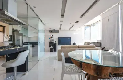 Versátil cobertura para venda em moema com 1 quarto, sendo 1 suíte, 73m²