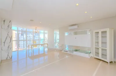 Funcional apartamento para venda em centro com 3 quartos, sendo 3 suítes , 130m²