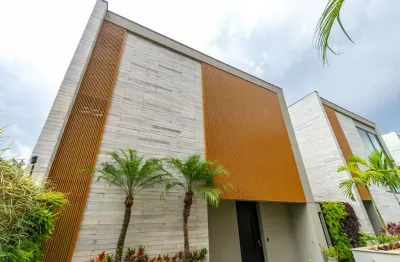 Espetacular casa em condomínio para venda com 3 quartos, sendo 3 suítes , 739.56m²