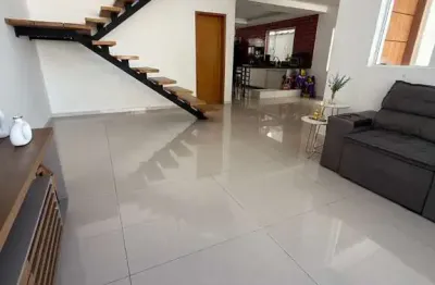 Atraente casa para venda em marapé com 4 quartos, sendo 4 suítes , 200m²