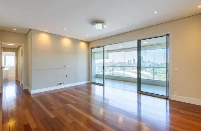 Versátil apartamento para venda em pinheiros com 4 quartos, sendo 3 suítes , 141m²
