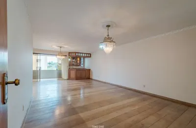 Elegante apartamento para venda em cambuí com 4 quartos, sendo 3 suítes , 200m²