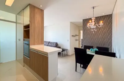 Sensacional apartamento para venda em Vila Alexandria com 2 quartos, sendo 1 suíte , 64m²