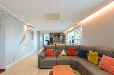 Funcional apartamento para venda em saúde com 3 quartos, sendo 3 suítes , 205m²