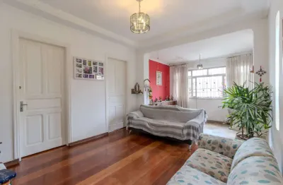 Excelente casa para venda em Bosque da Saúde com 4 quartos , 357m²