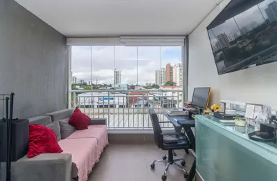 Confortável apartamento para venda em Chácara Santo Antônio (Zona Sul) com 1 quarto, sendo 1 suíte , 32m²