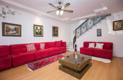 Atraente casa para venda em Campo Belo com 3 quartos, sendo 1 suíte , 220m²