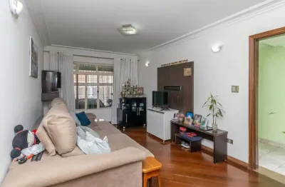Espetacular casa para venda em Jardim Ester Yolanda com 3 quartos, sendo 2 suítes , 210m²