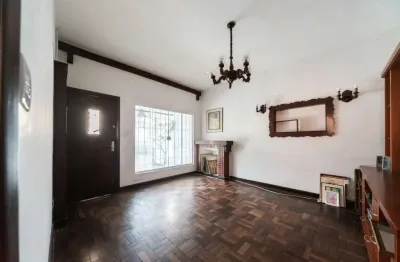 Aconchegante casa de vila para venda em Água Branca com 4 quartos , 216m²