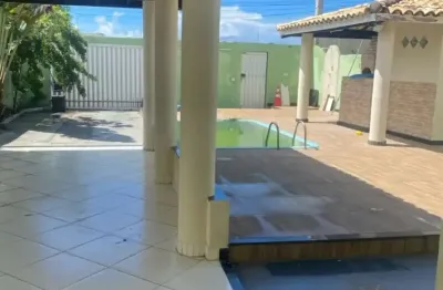 Casa com 4 quartos à venda na Rua Ana C B Dias, 369, Buraquinho, Lauro de Freitas
