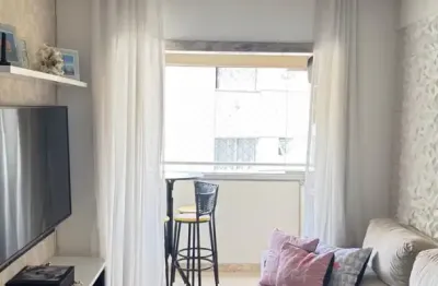 Excelente oportunidade : aluguel de apartamento com 2/4 (sendo 1 suíte)