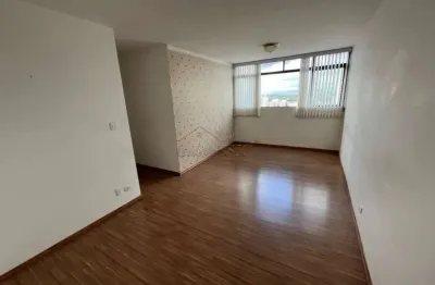Amplo apartamento para locação, 3 dormitórios, andar alto, no coração do jardim são dimas!