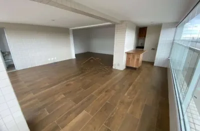 Cobertura duplex alto padrão com piscina privativa e vista incrível em condomínio clube!