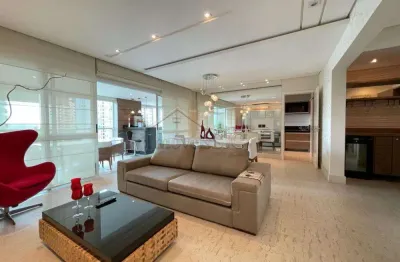 Apartamento com 4 quartos à venda na Avenida do Tubarão, Jardim Aquárius, São José dos Campos