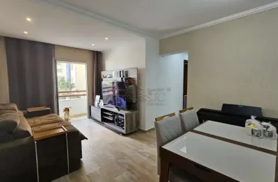 Apartamento elegante em bairro nobre - 3 dormitórios, suíte e 2 vagas de garagem