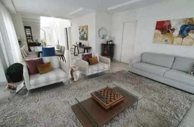 Lindo sobrado em condomínio de alto padrão bem localizado no altos da serra vi, disponível para venda e locação.