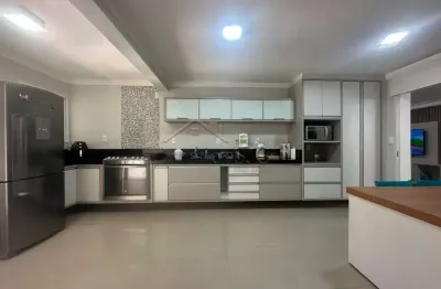 Excelente casa totalmente reformada jd satelite 4 dormitórios