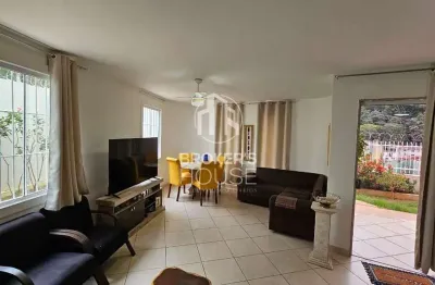 Casa com 4 quartos à venda na Rua Áureo Poli Monjardim, Fradinhos, Vitória