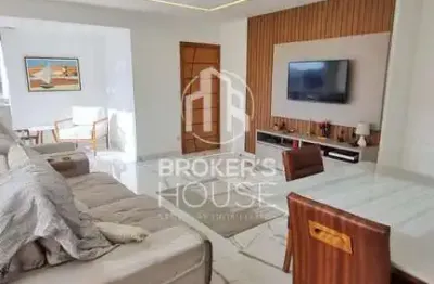 Apartamento reformado com 3 quartos/suíte com closet e hidromassagem - praia do canto vitória/es