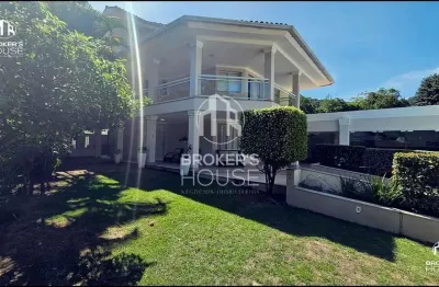 Casa com 4 quartos à venda na Rua Maria Paula Bastos Rebello, Fradinhos, Vitória