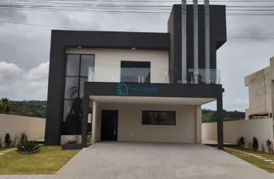 Casa com piscina e espaço gourmet, condomínio shambala 2 em atibaia.