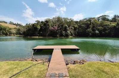 Chácara na represa pé na água, cidade de nazaré paulista