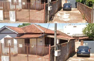 Casa com 3 dormitórios à venda, 219 m² por R$ 380.000,00 - Centro - Londrina/PR