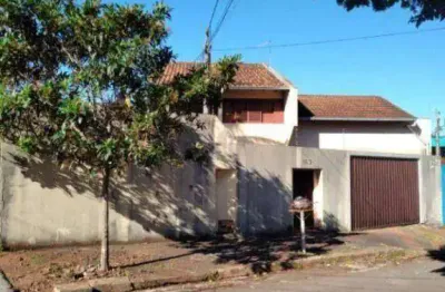 Casa comercial com 4 salas à venda na Rua Paulo Frontin, Itamarati, Londrina