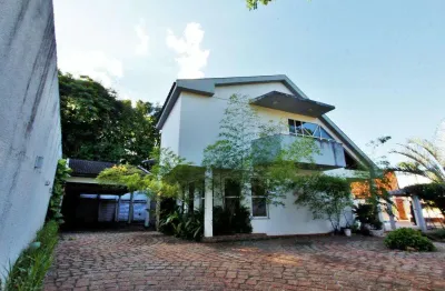 Casa comercial com 3 salas para alugar na Rua Raja Gabaglia, Quebec, Londrina