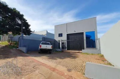 Barracão / Galpão / Depósito com 3 salas para alugar na Avenida Winston Churchill, Andes, Londrina